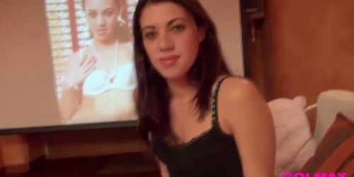 {LIZA AIME LES BRUNETTES / LIZA LOVES BRUNETTES}
Cast: Liza del Sierra, Tiffany Doll, Kenza Suck