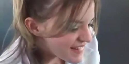 Teenies on schoolbus have a lucky day - teenandmilfcams.com