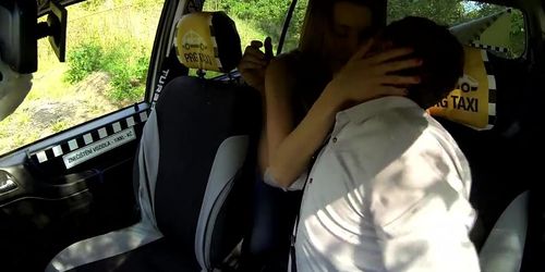 Victoria Daniels -  Amateur Girl Enjoys Sex With Handsome Taxi Driver