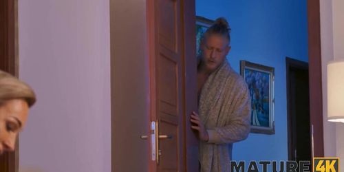 MATURE4K. Wrong Door, but Right Hole: Czech Guy Accidentally Fucked USA Girlfriends stepmom, stepd (Aubrey Black)