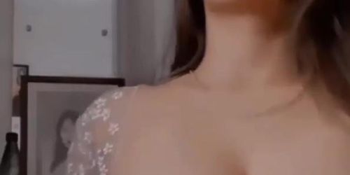 Sassy Poonam Tits Reveal