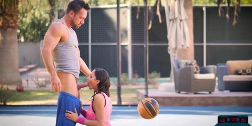 Latina girl Adriana Marie basketball fantasy leading to sex in public -  Tnaflix.com