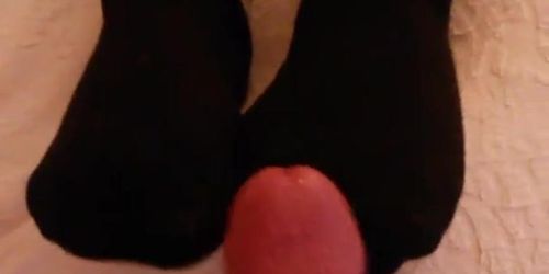 MILF Footslut Sexy Sockjob and Footjob Cum On Feet