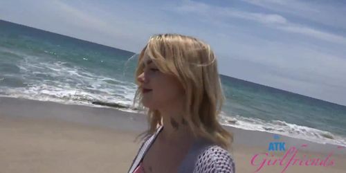 GFE Experience and date with innocent amateur Sage Fox playing with her boobs and pussy in the car