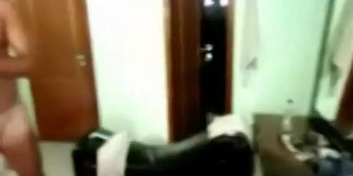 Homemade Amateur Cukcold Wife DP Gangbang By Friend
