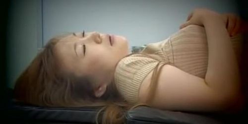Hot Japanese fucking and cumshot during the Gyno exam