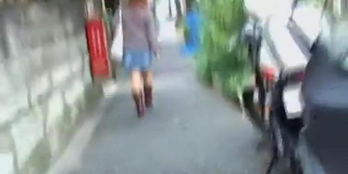 Colorful Asian bitch having intense sharking meeting with some guy (Amanda Logue, Sunny Day)