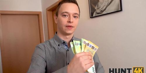 Hunt4K. Festive Mood And Stack Of Cash Help Hunter Seduce Pals Busty Girlfriend (KiaraLord)