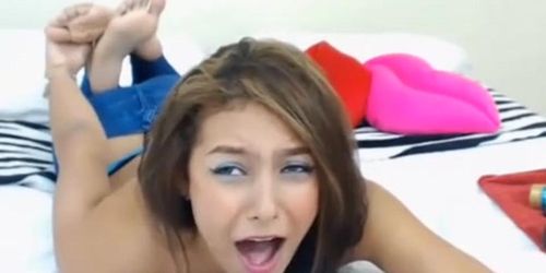Blue Beauty is Shaking to VIBEPUSSY Ohmibod Orgasm Vibe Destroy Girls Pussy NOW