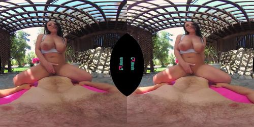 Beautiful big titty bombshell washes your car then lets you fuck her in the butt in VR (ANGELA WHITE, Angela White, Michael Vegas)