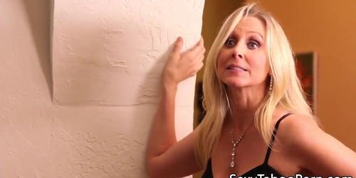 Girl Pussylicking During Doggystyle In Trio (Chrissy Nova, Jack Vegas, Julia Ann)