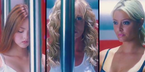 Holly Valance – ''DOA: Dead or Alive'' (Devon Aoki, Jaime Pressly, Sarah Carter)