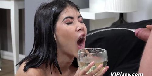 Pissing is Fun 3 ( in mouth compilation)