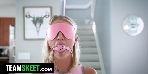 Kinky Slender Blonde Gets Tied Up With Ropes & Blindfolded By Home Invader With Mask And Banged (Payton Avery)