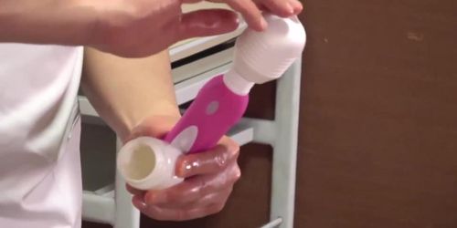 #2 A Client In Her Early Twenties Is In Deep Relaxation During An Oil Massage. Her Big Boobs Are Rubbed Until She Gets Sexually