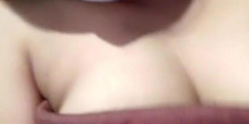 Desi girl shows tits (desi_girls)
