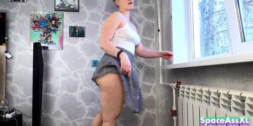 Look up my skirt and rate my white panties. SpaceAssXL (Spaceassxl Spaceassxl, ngo123)