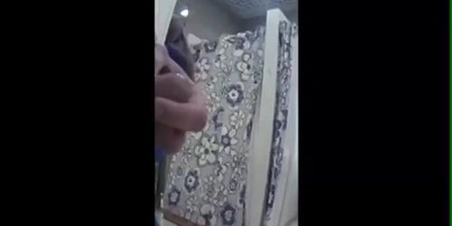 flash in dressing room performance by a slut (La verga)
