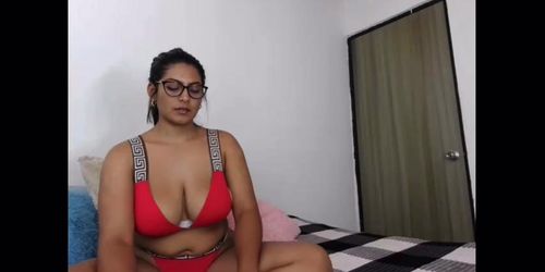 Bounce colombian model cam girl in hot show