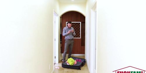 Averie Moore in Fucking My Mothers Sisters Husband