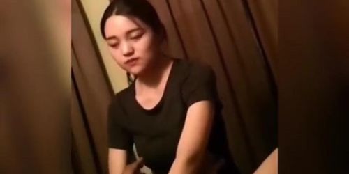 Handjob service in Chinese private place - Tnaflix.com