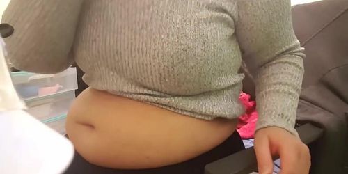 belly stuffing wings