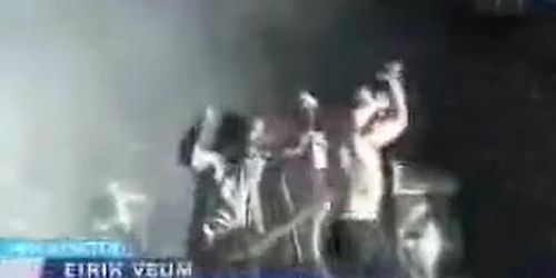 Couple fucks on stage