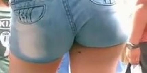 looks good in short as I like