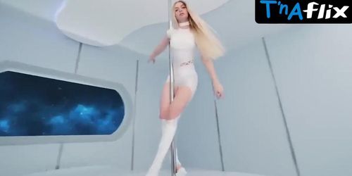 Aleyna Tilki Breasts Scene  in Aleyna Tilki Retrograde