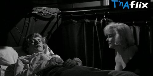 Marilyn Monroe Sexy Scene  in Some Like It Hot