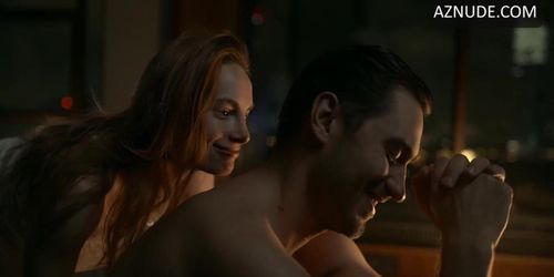 Mariya Lisovaya Sexy Scene  in Ulitsa Shekspira