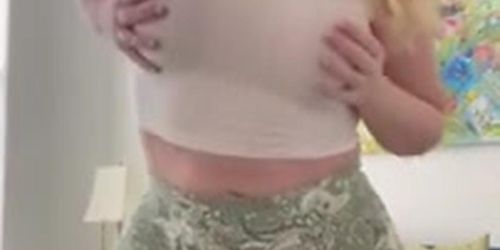pawg flare pants tease ootd 480p