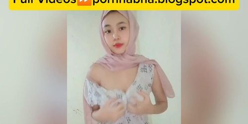 ABG Jilbab Mulus Baru Belajar Nakal