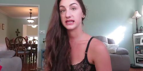 Teriana Jacobs Watch Her Nipples in YouTube Lingerie