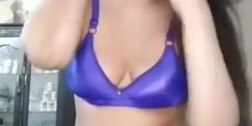 Beautiful Indian Girl Showing Naked (indian_girl)