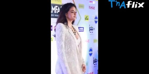 Keerthy Suresh Butt,  Breasts Scene  in Keerthy Suresh 69Th Filmfare Awards