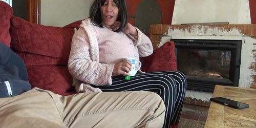 Pregnant stepmother susan gives first handjob to virgin stepson - 4k taboo family sex