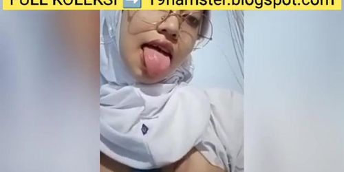 Bokep Indonesia ABG SMA Belajar Remes Tocil