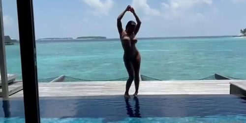 Vacation Time With Luna Star