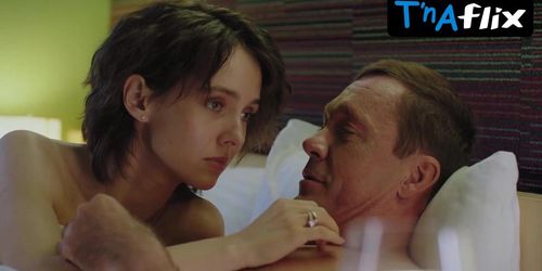 Valeriya Melnik Breasts Scene  in Podari Mne Nadezhdu