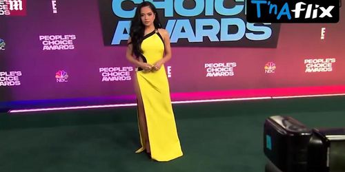 Becky G Butt,  Breasts Scene  in Becky G In Yellow Dress At The 2021 E! 47Th People's Choice Awards