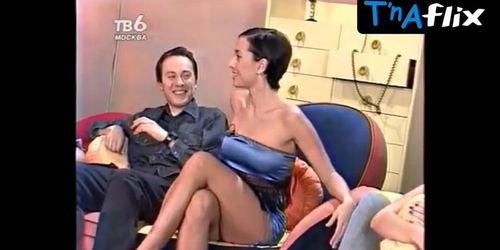 Zhanna Friske Sexy Scene  in Zhanna Friske Opened Her Legs On Tv