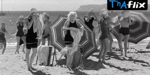 Marilyn Monroe Sexy Scene  in Some Like It Hot