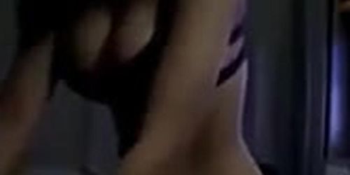 Tante Posisi Diatas Goyangannya Bikin Ngilu