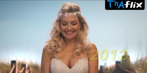Kate Hudson Breasts Scene  in Running Point