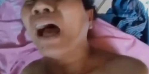 Nenek'ku Pahlawanku