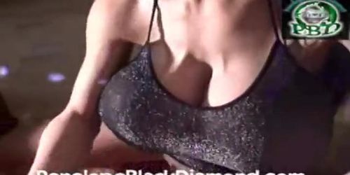 Penelope Black Diamond 07 12 05blow