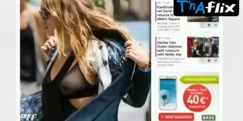 Jessica Alba Breasts Scene  in Taff