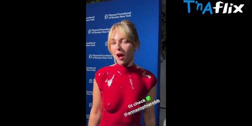 Annasophia Robb Breasts Scene  in Annasophia Robb More From The Brooklyn Party