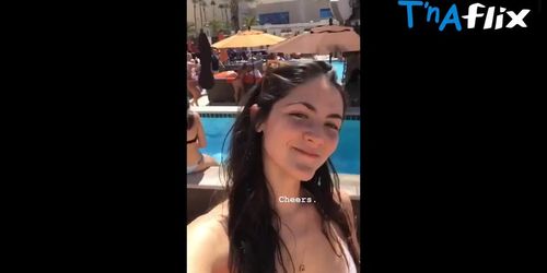 Isabelle Fuhrman Bikini Scene  in Isabelle Fuhrman Isabelle Hot Bikini